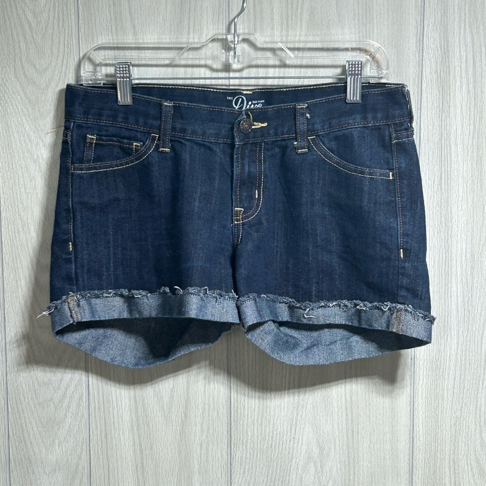 Old Navy The Diva cuffed jean shorts size 6